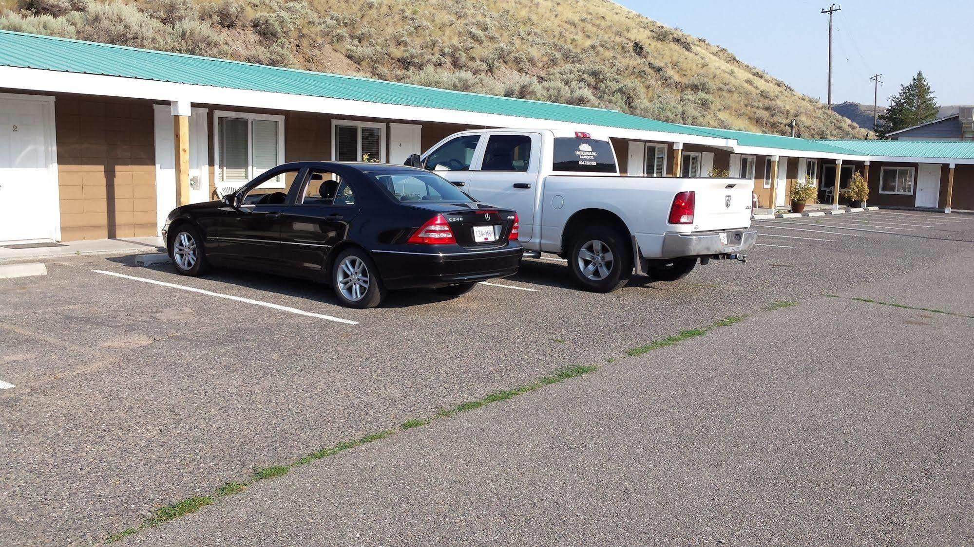 Sunset Motel Cache Creek Εξωτερικό φωτογραφία